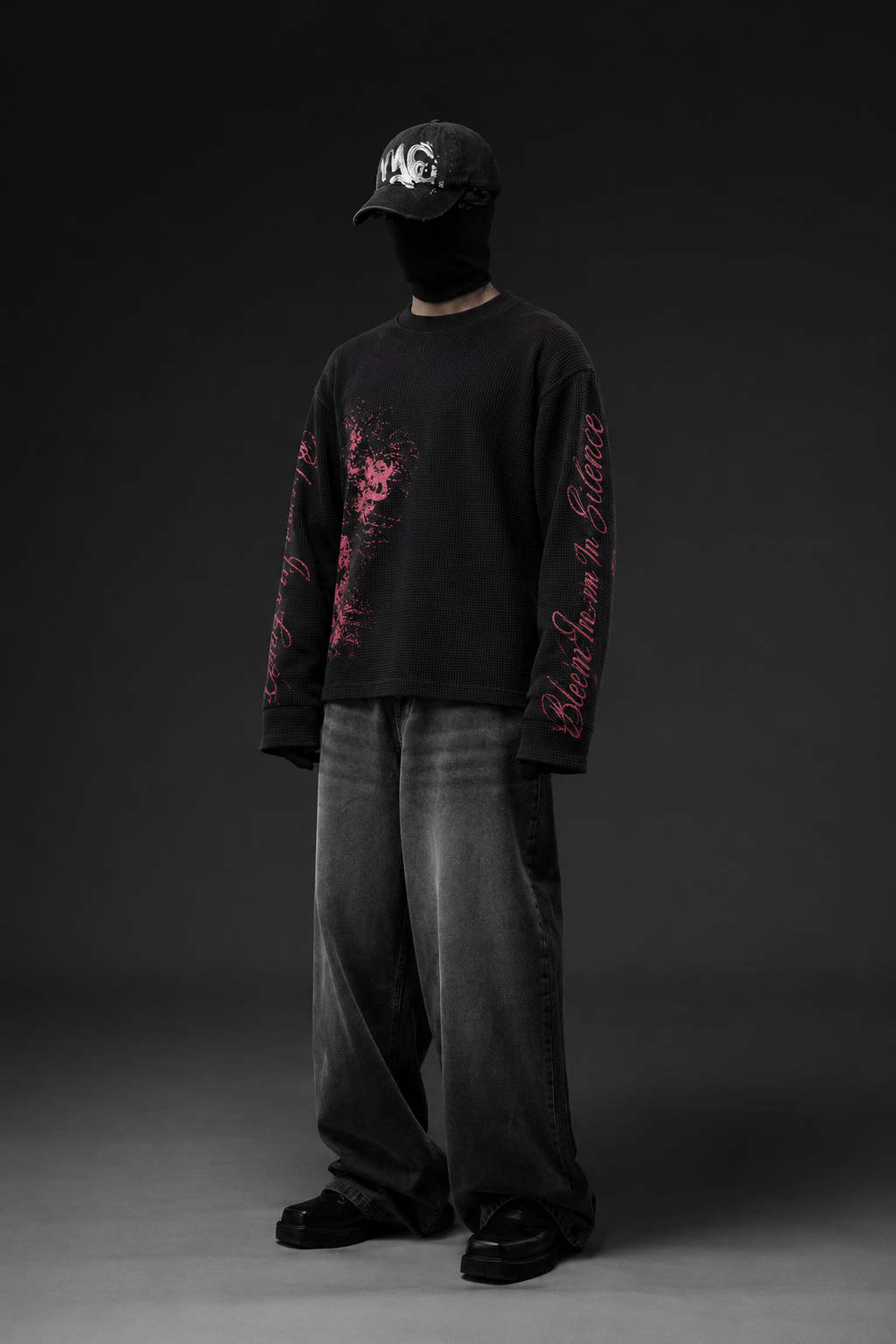 BLOOM IN SILENCE WAFFLE TEE - BLACK